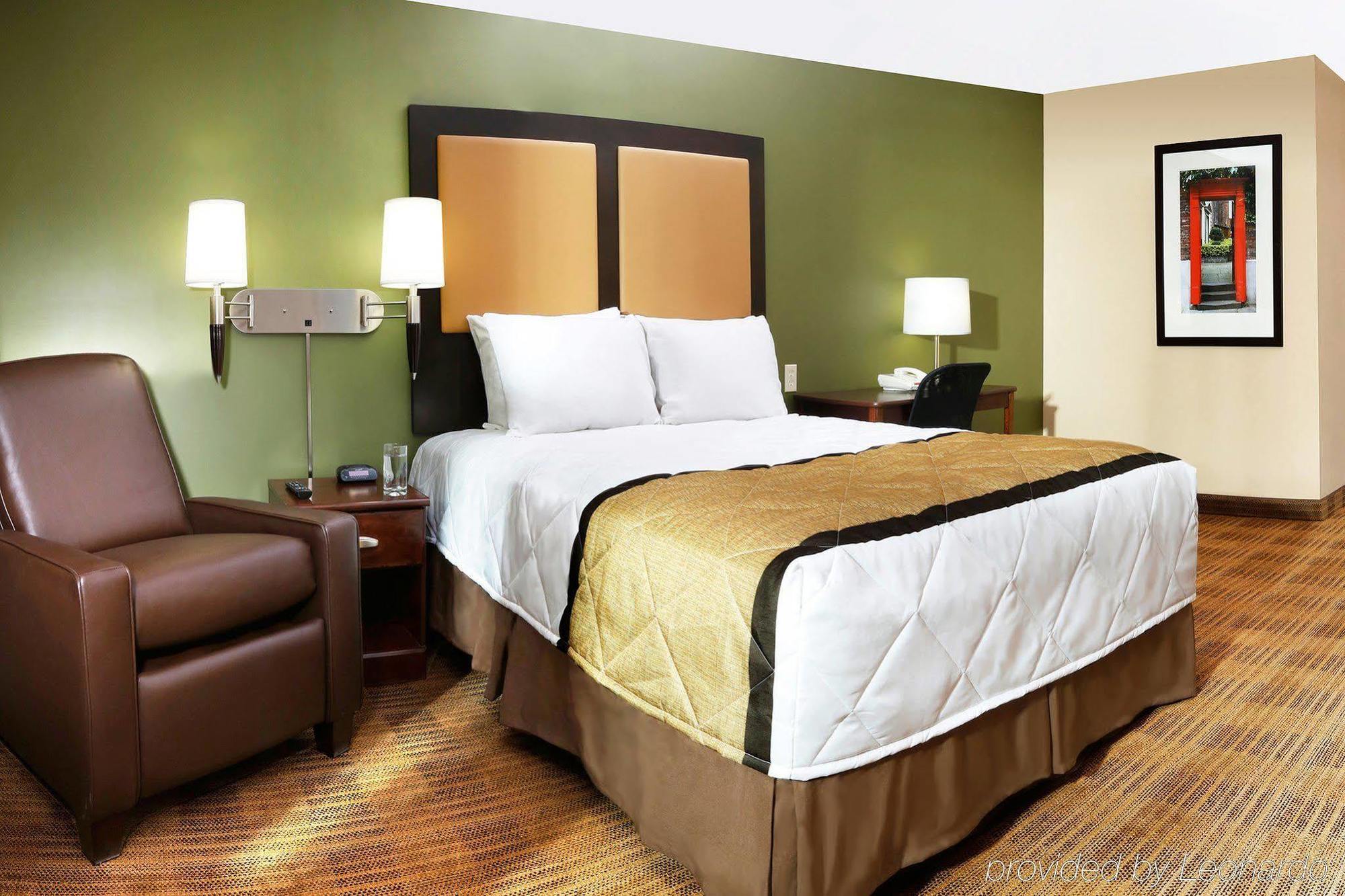 Extended Stay America Suites - Indianapolis - Airport Exterior foto